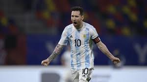 Eh bah ça n'a pas manqué. Copa America Un Messi Magique Ecrase La Bolivie 4 1 L Uruguay Termine Aussi Les Poules Par Une Victoire 1 0 Eurosport