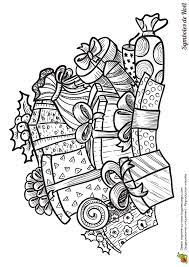 Coloriage Des Symboles De Noel Un Enorme Tas De Cadeaux Pour Le Matin De Noel Hugolescargot Com Coloriage Noel Mandala Noel Coloriage