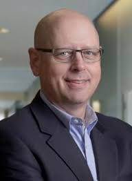 Two CUs Announce Changes in Their CEOs