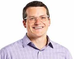 Wade Larkin's Instagram, Twitter & Facebook