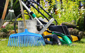 We clean litter, dog waste, leaves, plant debris (like fallen branches) left behind by wild weather. How To Pack Your Garage Budget Self Pack Containers