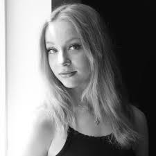 ✰ 𝓪𝓷𝓰𝓮𝓵𝓲𝓷𝓪 𝓷. 𝓼𝓲𝓭𝓮𝓼 ✰ (@angie.sides) • Instagram photos and  videos