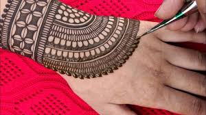 Gol tikka mehndi designs for back hand. Back Hand Mehendi Design For Karva Chauth Archives Alluraz Com