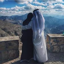 A case has been booked against the couple, alam and drishti agarwal under sections 406, 420 and 506 of the ipc. Rights Of Wives According To Quran Hadith Husbands Should Know