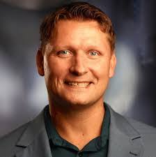 Andrew Dabrowski's Instagram, Twitter & Facebook