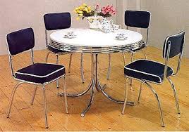 Amazon Com 50 S Retro Nostalgic Style Chrome Plated Round Dining Table Furniture Decor Retro Kitchen Tables Dining Table In Kitchen Round Dining Table