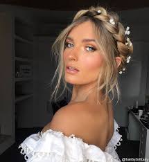 Pinterest is packed full of braids like the milkmaid, fishtail, and even some mermaid types. Braid Tutorials For Beginners Bangstyle House Of Hair Inspiration