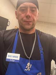 Wicked presents I got from my sister yesterday 🧹💚🩷