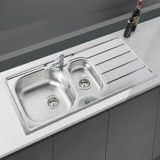 Revamp, restyle and restore a kitchen with a new set of kitchen taps or mixer taps from toolstation. Reversible Stainless Steel Kitchen Sink Drainer With Single Lever Mixer Tap 1 5 Bowl