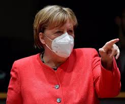 Angela dorothea merkel (née kasner; Merkel Se Emociona Em Discurso A Favor De Maior Isolamento Social Na Alemanha Revista Forum