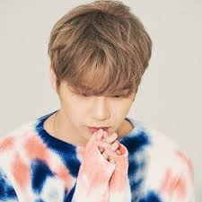 Medium hairstyles are a popular choice in 2021 because of the length's versatility. 15 Supercool Korean Hairstyles For Men 2021 Hairstylecamp