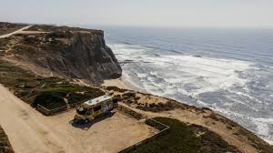 Portugal enter the match with 0 wins, 0 draws, and a whopping 0 loses, currently sitting dead last (1) on the table. Wild Camping Portugal Road Trip Route Tipps Von Faro Bis Nach Porto