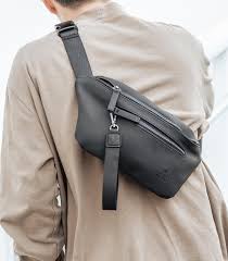 The friendly swede produces bags, backpacks & accessories for stylish and active. Ax7wk Rpmu1t8m