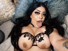 OF: milkshakemuva 🖤🍼 - Reddit NSFW