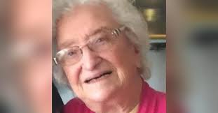 Mrs Geraldine Walker Obituary