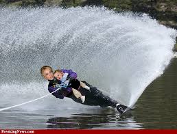 نافذة رياضية تعرف على أنواع الرياضات المائية