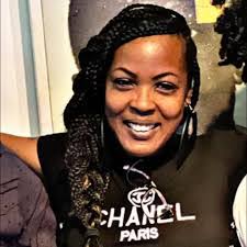 Sharon Hixon's Instagram, Twitter & Facebook