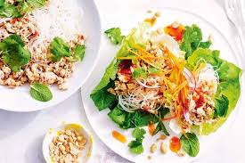 Thai Chicken And Vermicelli Salad Rezept