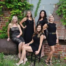 We team up with startups and industries icons to help them build brands, products & marketing sites. Voila Hair Salon Home Facebook