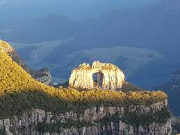Situated in urubici, pousada pedra furada features accommodation with free private parking. Pedra Furada Morro Da Igreja Prefeitura Municipal De Urubici