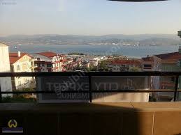 City Expert Gayrimenkul Den Izmit Yeni Mahallede Deniz Manzarali Asansorlu Celik Kapi Yerler Laminant Kartonpiyerli Pencereler Home Fashion Pencereler Balkon