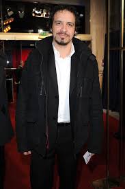 See a recent post on tumblr from @dagonet about alexandre astier. Alexandre Astier Un Homme Fascinant Aux Multiples Facettes