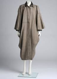 1 day ago · almanac: Asthetische Welt Von Gianni Versace Madrid Costume Museum Hisour Kunst Kultur Ausstellung