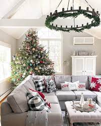 19 Festive Christmas Living Room Decor Ideas Christmas Decorations Living Room Christmas Living Rooms Cozy Christmas Living Room