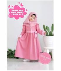 Terlebih lagi untuk busana anak perempuan. Gamis Anak Perempuan Baju Muslim Anak Perempuan Gamis Syari Anak Katun Serbada Com
