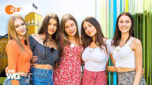 Für diese sendung gibt es einen untertitel. Folge 1 Die Madchen Wg Im Schloss Am See Die Wg Youtube