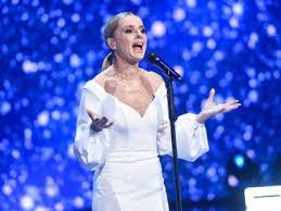 Halina mlynkova (często nazywana halinka mlynkova lub młynkova) to pochodząca z zaolzia polska wokalistka. Halina Mlynkova Kim Jest Wiek Wzrost Waga Instagram Kariera Plotki Maz Dzieci