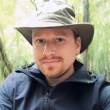 Mark Robey (@markarobey)