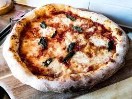 For your pizza oven, there's no need to care for a thermometer being able to measure up to 1200 degrees f. What Is The Best Templerature To Cook Homemade Pizza And How Long For