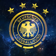 Pin De Benabdellah Abdellatif En Fcbayernpics Seleccion De Futbol De Alemania Bandera De Alemania Bayern