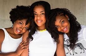 Coiffure cheveux crepus courts black coiffure mariage cheveux frises. Comment Coiffer Les Cheveux Crepus Guide Des Coiffures Pour Cheveux Crepus