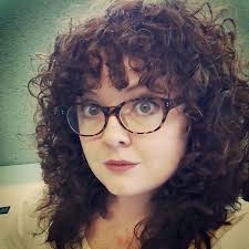 Sorry to burst your bubble, but no, you won't be able to predict exactly how. Hairstyles For Naturally Curly Hair With Bangs And Glasses New Hairstyles Haircuts Hai Curly Hair With Bangs Curly Hair Styles Naturally Curly Hair Styles