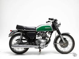 Honda Cb 125 Jx Collection 1974 Motos Gironde Leboncoin Fr Motos Retro Motos Bikeuse