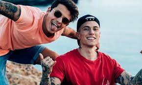 131 likes · 3 talking about this. Benji Fede In Arrivo Il Nuovo Disco E Nel 2020 Anche Il Tour Radio 105