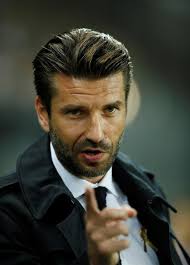 Luka elsner has managed 5 matches this season in the ligue 2 in france. Luka Elsner Je Izgubil Sluzbo V Franciji Siol Net