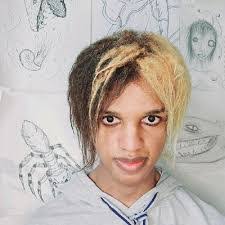 Kyle Tallant's Instagram, Twitter & Facebook