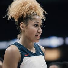 Shakira Austin Sports Apparel & Jerseys