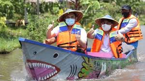 Maybe you would like to learn more about one of these? Pln Peduli Gelar Workshop Pengelolaan Sampah Di Desa Wisata Pertanian Kabupaten Nganjuk Surya