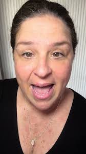 Enjoy a Delicious Pizza Mukbang from New Park Pizza in Howe Beach!