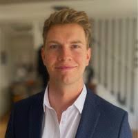 900+ "Thomas Tom" profiles