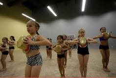 Tips on How to Use Props while Dancing