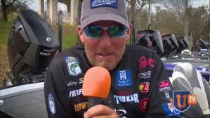 Live Bass Fishing Show with BASS Open Champ Bryan New