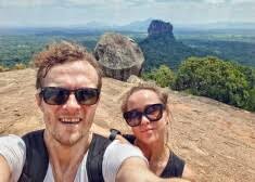 Aija Andrejeva un Jānis Aišpurs frizūras veido saskaņoti