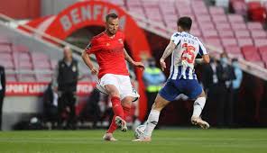 15:14português marcello dorey preside colégio de disciplina de jogo do seis nações. Jogo Porto Benfica Em Direto