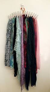 How to posted by caeli l. Lickety Split Tips Diy Scarf Hanger By Confessions Of A Refashionista