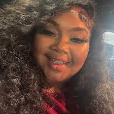 Monique Gresham's Instagram, Twitter & Facebook